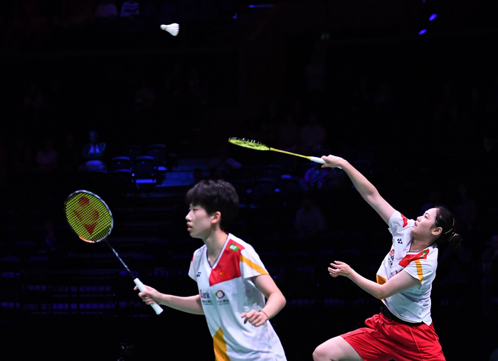 他们不仅多 他们不仅多